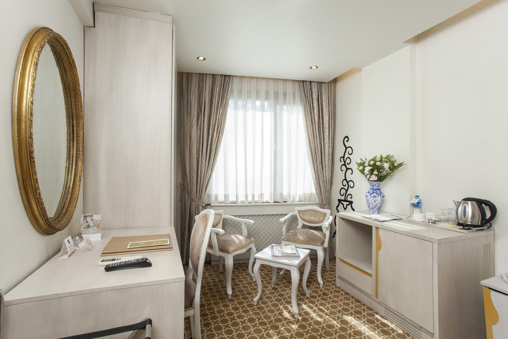 Ottoman Hotel Park - Special Category Istanbul Room photo